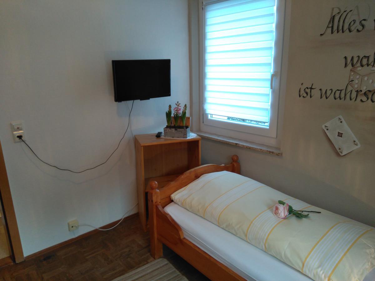 Pension Und Restaurant Reck Aulendorf Luaran gambar